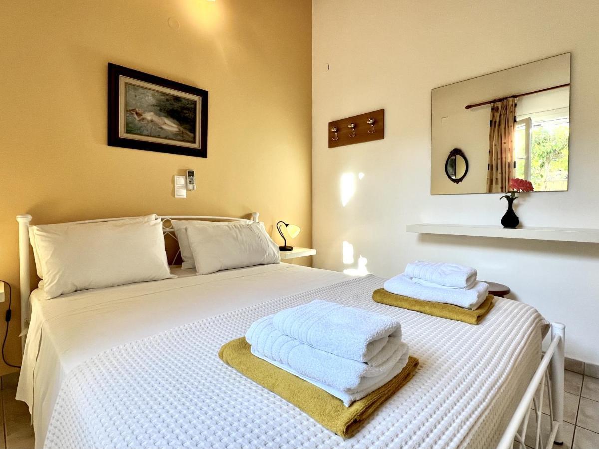 Villa Neptune Livathos  Kültér fotó