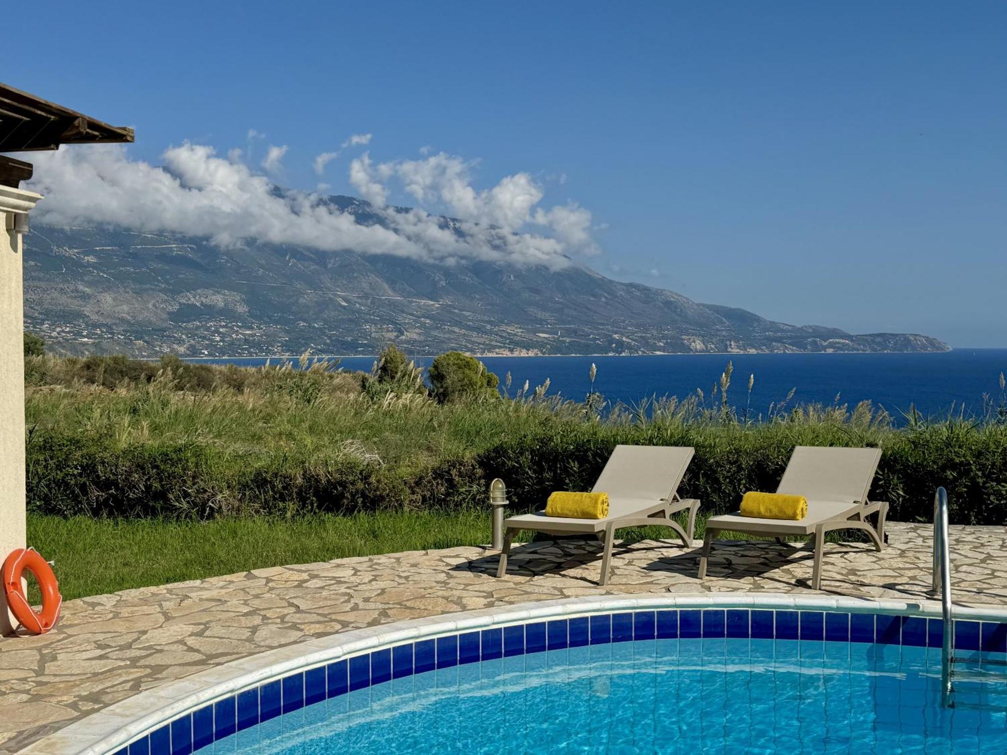 Villa Neptune Livathos  Kültér fotó